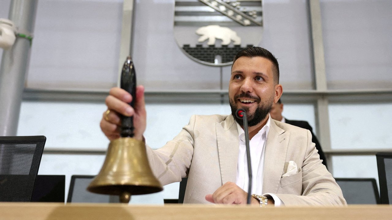 Volby v Sasku-Anhaltsku drtivě vyhrála AfD. Pozici předsedy zemského...