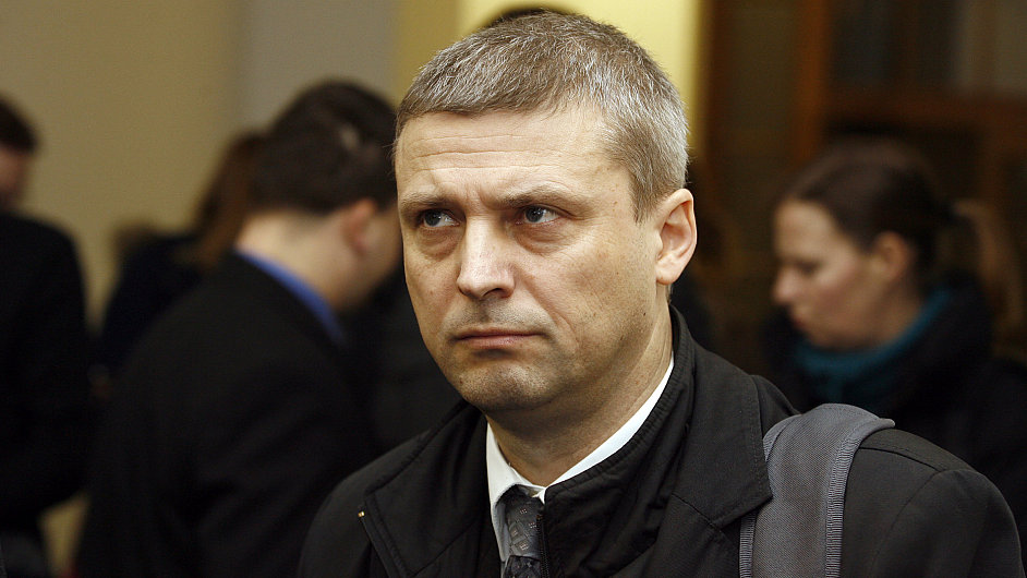 Roman Pekrek je jedinm nepodmnn odsouzenm poslancem v tomto funknm obdob.