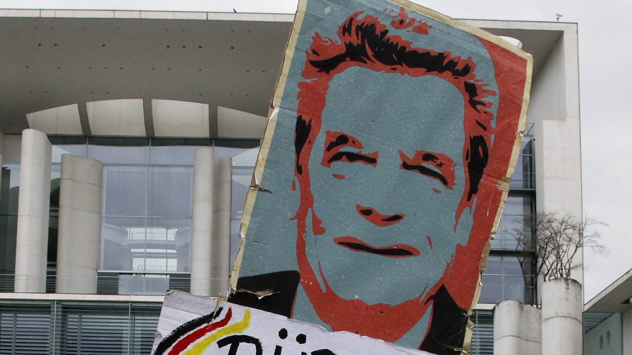 Lidé podporují Joachima Gaucka. Chtìjí ho novým nìmeckým prezidentem