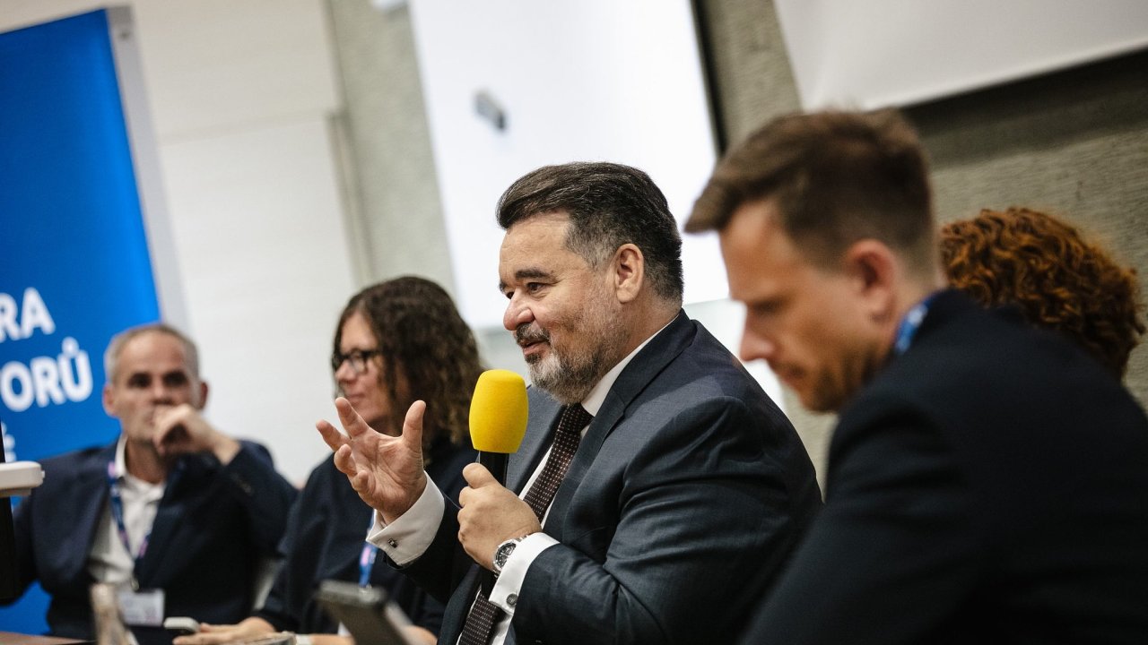 AI už není jen konkurenční výhodou. Technologie mění práci auditorů i pravidla hry