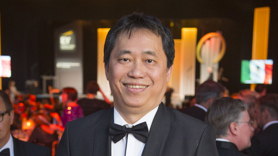 Malajsijsk podnikatel roku Say Jim Tan na slavnostnm vyhlen soute EY Svtov podnikatel roku 2016.