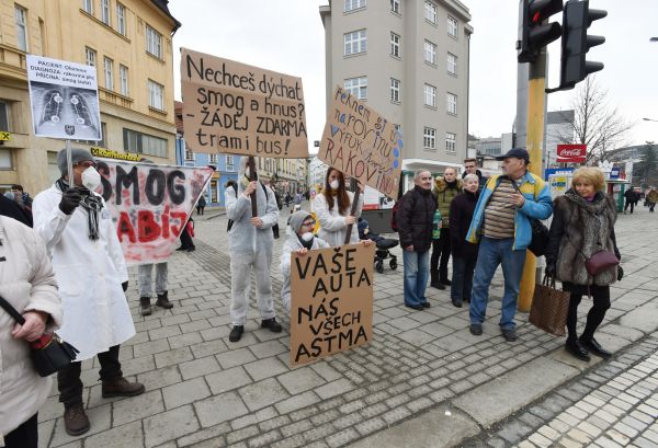 CR ZDRAVI OVZDUSI PROTEST OLOMOUC 904