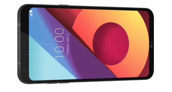 LG Q6 má pěkný displej, ale příliš vysokou cenu