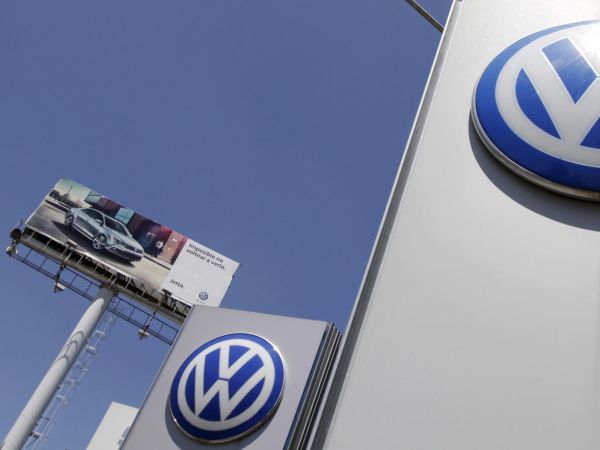 Volkswagen chce za�&iacute;t vyr&aacute;b�t elektromobily ve t�ech n�meck&yacute;ch z&aacute;vodech - Ilustra�n&iacute; foto.