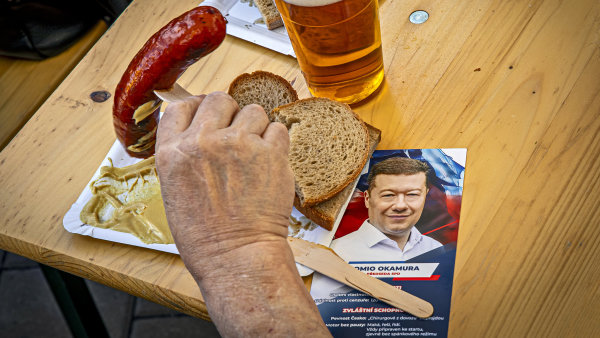 Co se skrývá za plánem SPD na levnější potraviny? Šebestyánův návrh neznají řetězce ani výrobci