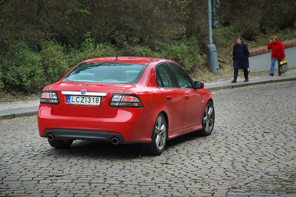 Saab 9-3 Sport Sedan 1.9 TTiDS Saab 9-3 Sport Sedan 1.9 TTiDS