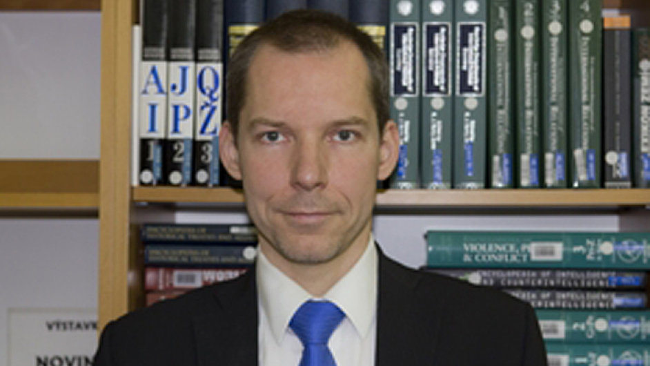 Petr Kratochvíl, øeditel Ústavu mezinárodních vztahù
