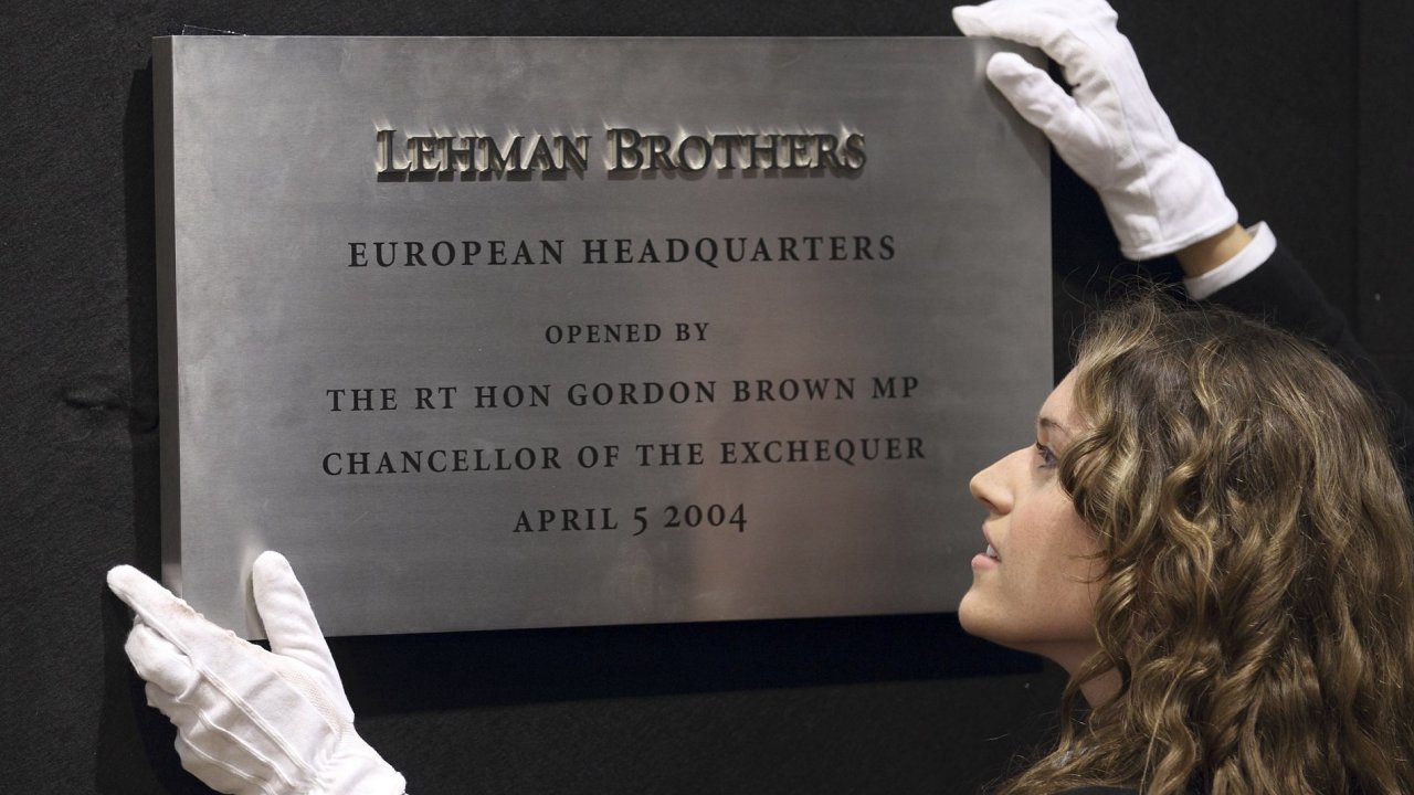 Pd Lehman Brothers pipravil Ameriany a Evropany o jejich vru v globln kapitalismus