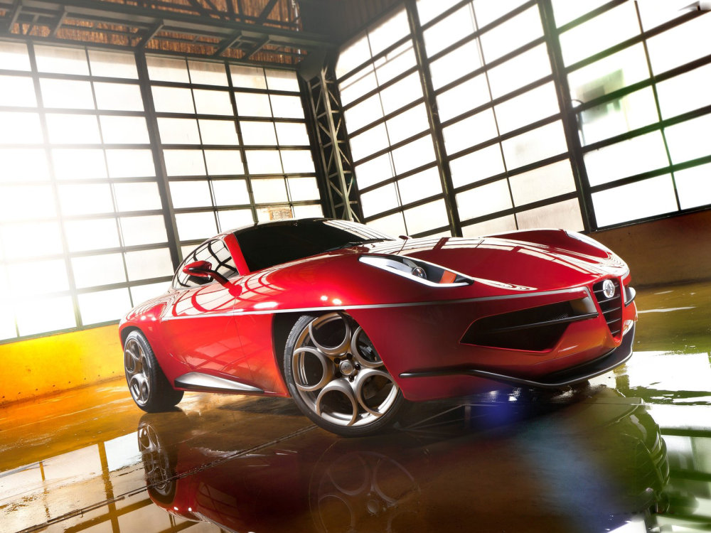 Touring Superleggera Disco Volante 2012 Tento výstavní kousek se stal absolutním vítězem v kategorii konceptů. Porazil koncepty Pininfarina Cambiano (2.místo) a BMW 4-Series Coupe (3. místo).