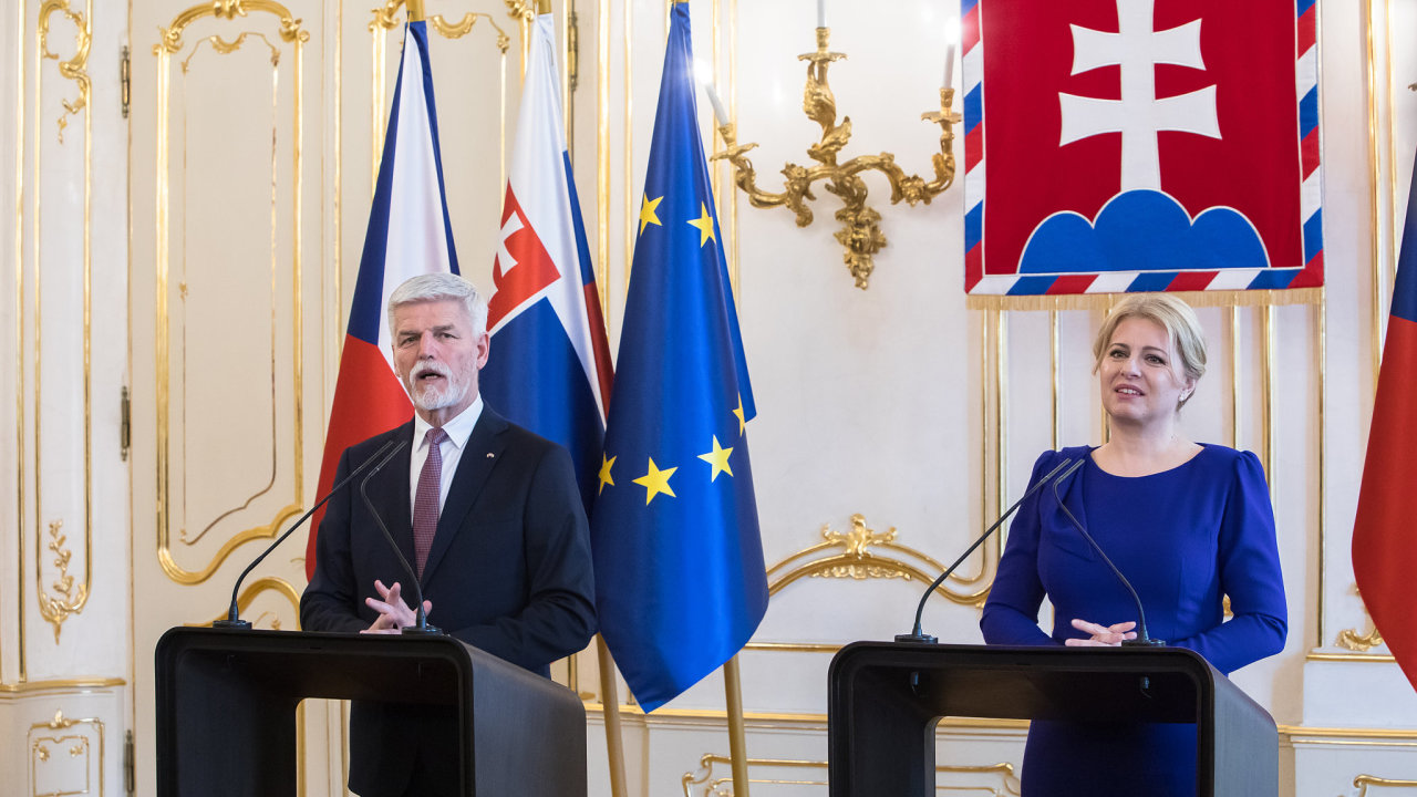 Prezident Petr Pavel na první oficiální návštìvì na Slovensku s prezidentkou Zuzanou Èaputovou