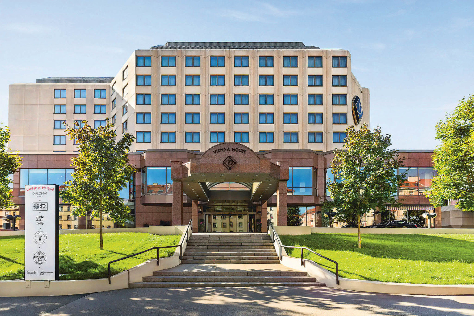 PPF kupuje hotel Diplomat.