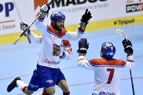 �e&scaron;t&iacute; hokejbalist&eacute;