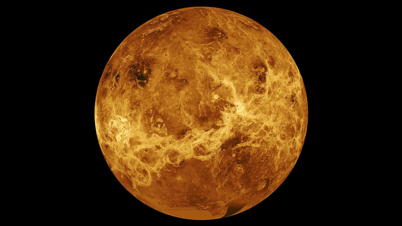 Vědci objevili v atmosféře Venuše plyn, který je spojován s živými mikroorganismy.