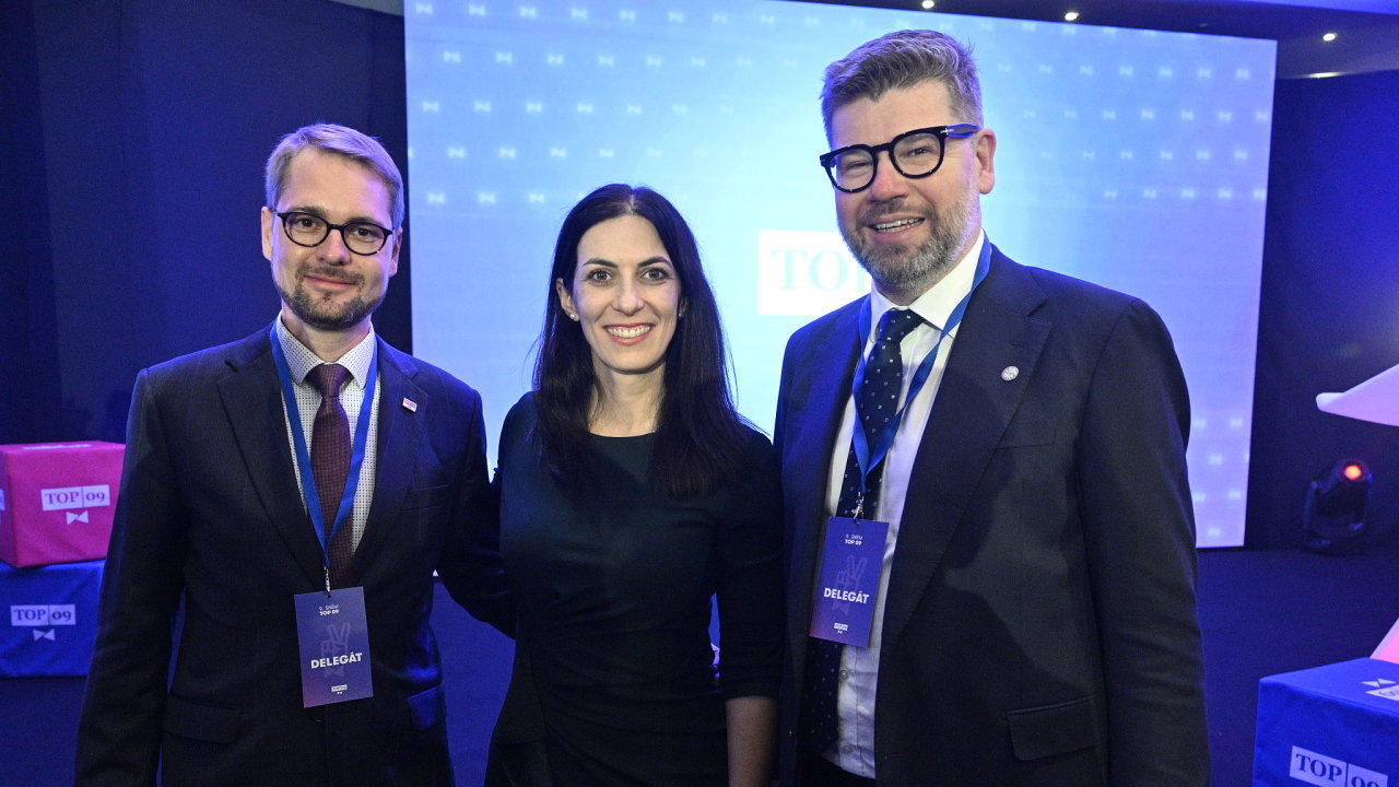 Nov pedseda TOP 09 Matj Ondej Havel, bval fka strany Markta Pekarov Adamov a minul i souasn mstopedseda Ji Pospil.