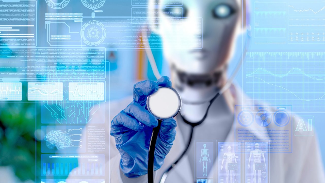 Na l�ka�sk� rady od chatbot� um�l� inteligence by si lid� m�li d�t velk� pozor.