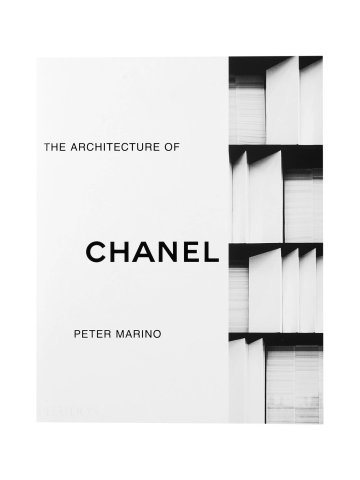 Oslava kreativního průniku mezi architekturou Petera Marina a estetikou módního domu Chanel. V téhle knize se podíváte do zákulisí butiků navržených pro francouzskou značku v Chicagu, Hongkongu, Istanbulu, Los Angeles, New Yorku nebo třeba Soulu.