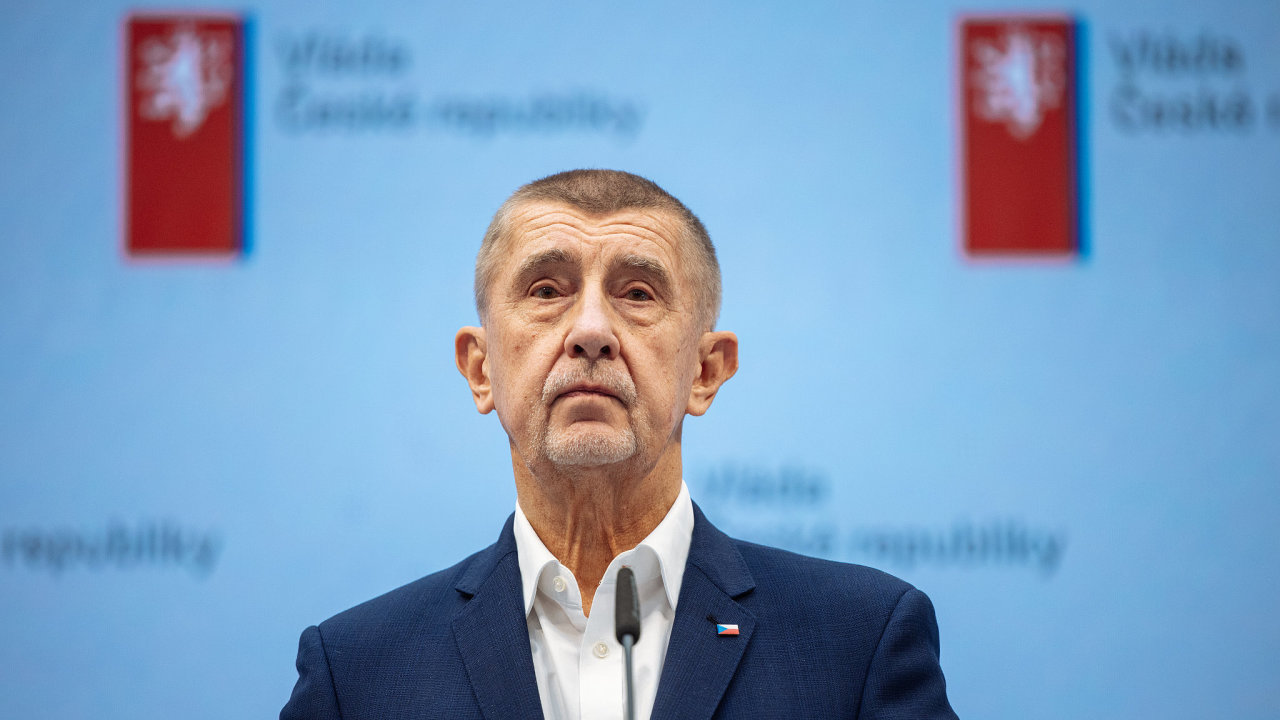 �Snad by to �lo n�jakou vyhl�kou. M�me z�kon o cen�ch,� nast�nil Babi�, jak�m zp�sobem by bylo mo�n� ceny upravit.