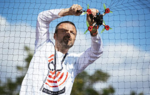 Souboj dronů: Celý den probíhaly závody dronů Future Port Prague Race by Rotorama, kterých se zúčastnili nejlepší čeští piloti.
