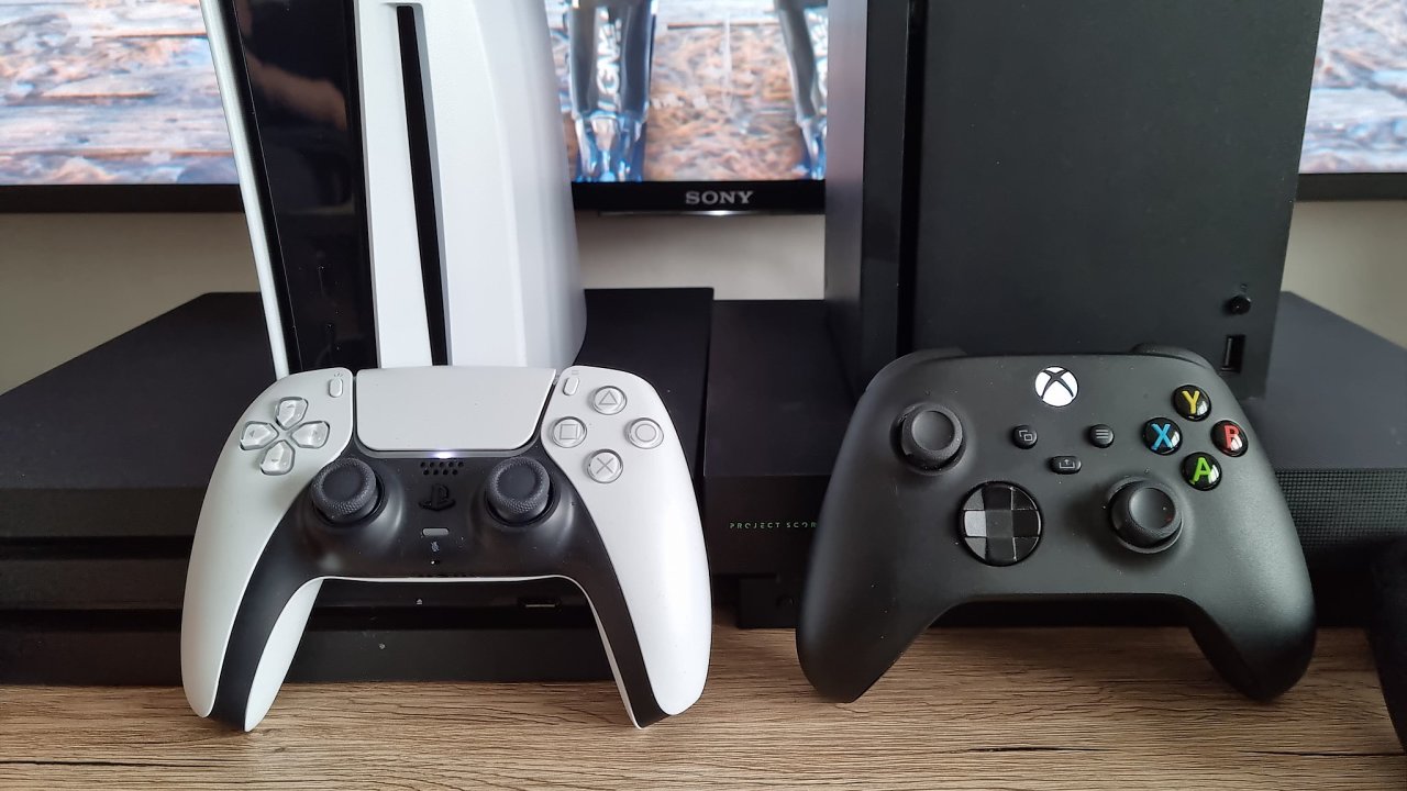 PlayStation 5  versus Xbox Series X