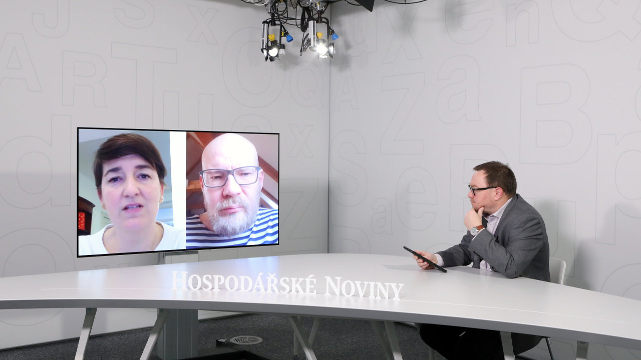 Debata HN o aktuální situaci na Ukrajinì – Martin Ehl, Kateøina Šafaøíková a Ondøej Soukup.