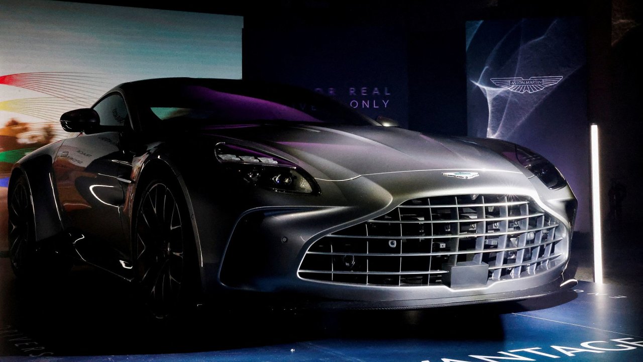 Aston Martin Vantage