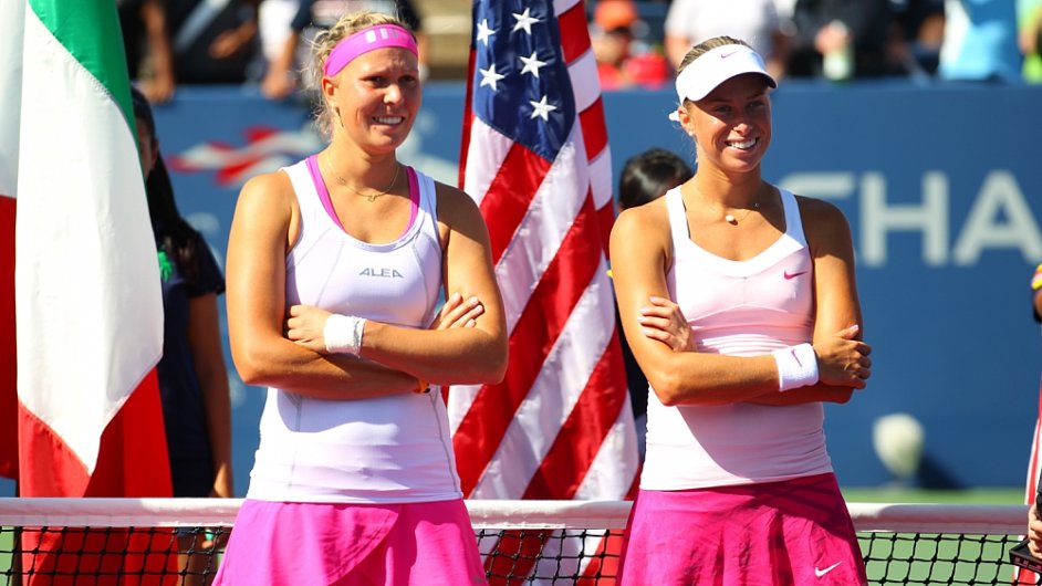 Lucie Hradeck a Andrea Hlavkov na US Open 2012