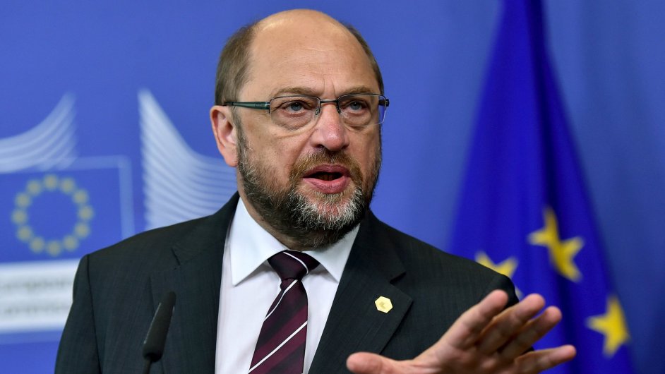 Pøedseda Evropského parlamentu Martin Schulz se domnívá, že by státy EU mìly pøispìt na øešení uprchlické krize z národních rozpoètù - Ilustraèní foto.