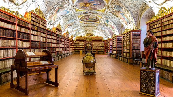 strahovsk&aacute; knihovna