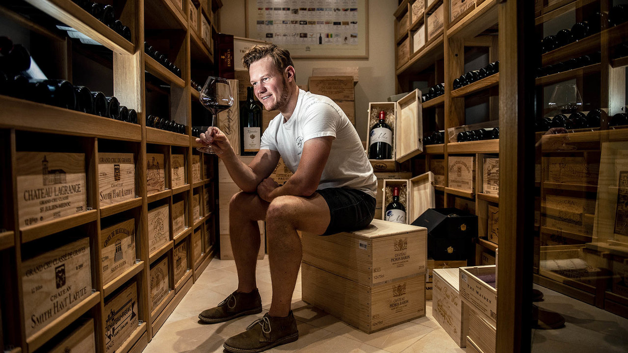 Vinaø Daniel Pešat vyprodukoval limitovanou edici 800 lahví vína My Story.