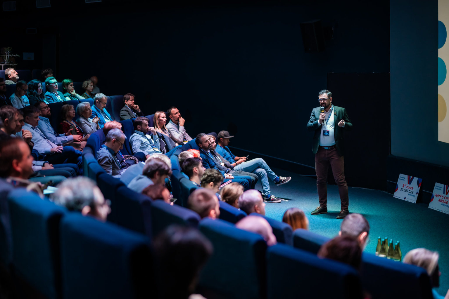 Komerční článek (Foto: Technologická inkubace, CzechInvest) Komerční článek