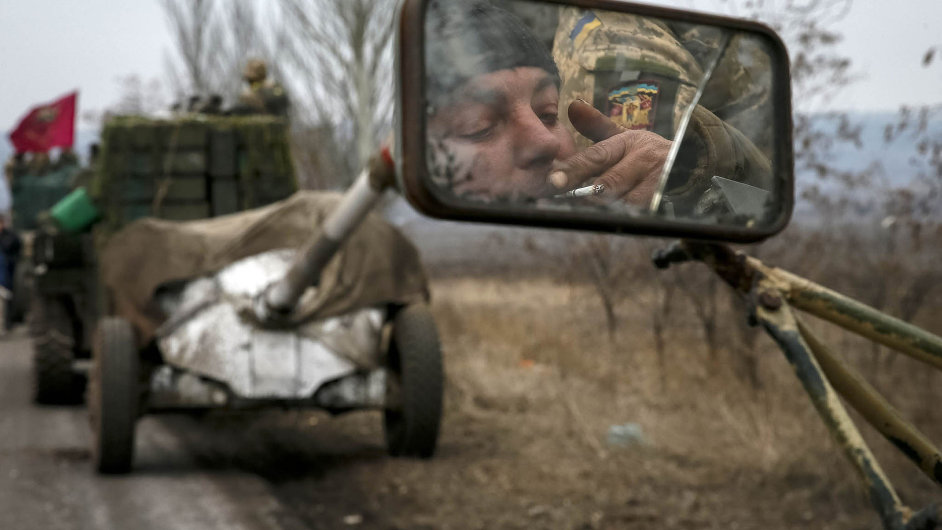 Ukrajinsk armda zaala se stahovnm zbran.