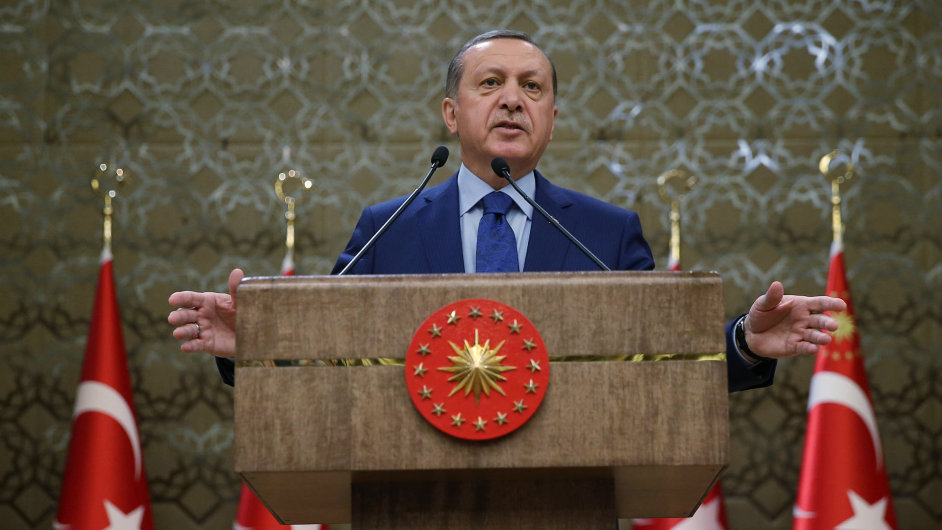 norov atentt v Ankae byl odvetou za taen proti kurdsk menin, ke ktermu dal rozkaz prezident Recep Tayyip Erdogan.