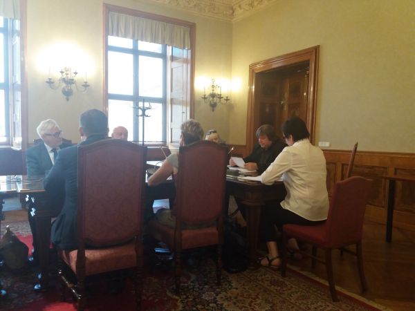 Karel Srp jako �len KS� nespl�uje z&aacute;kon o &Uacute;STR