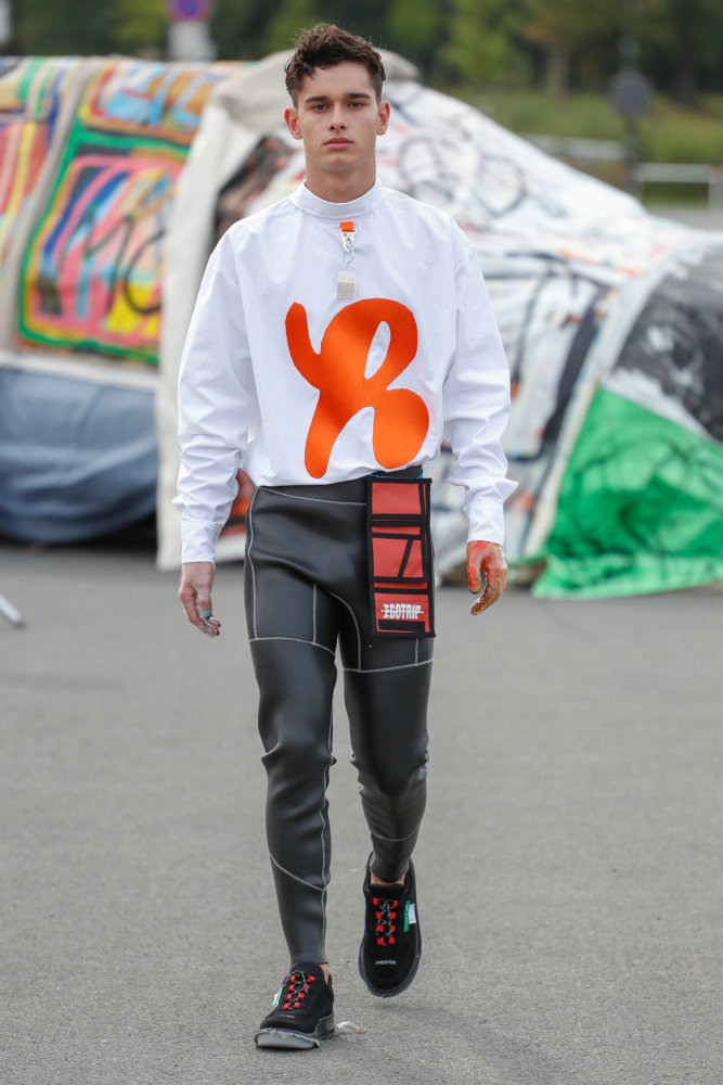 Přehlídka Jana Černého na Mercedes-Benz Prague Fashion Weeku
