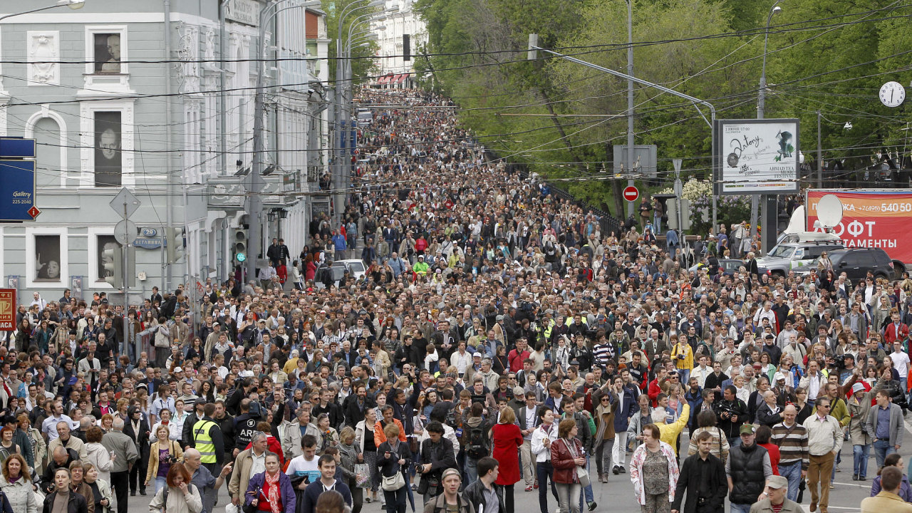 Protestn pochod v centru Moskvy