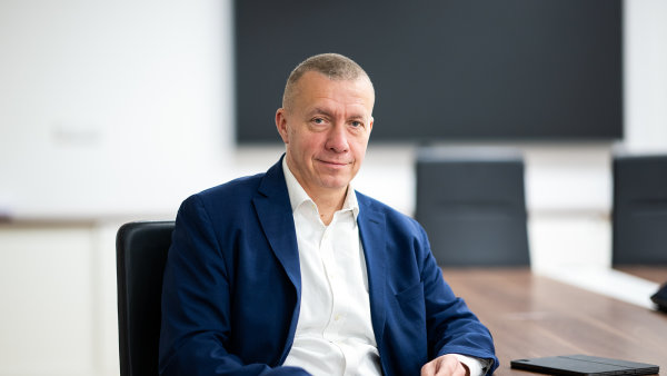 Nov� objedn�vky jsou p��le�itost�. �Pro finan�n�ho �editele nen� ot�zkou...