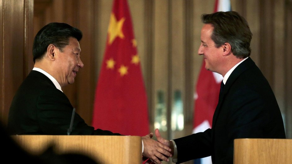 Britsk premir Cameron a nsk prezident Si in-pching potvrdili investici nsk firmy CGN.