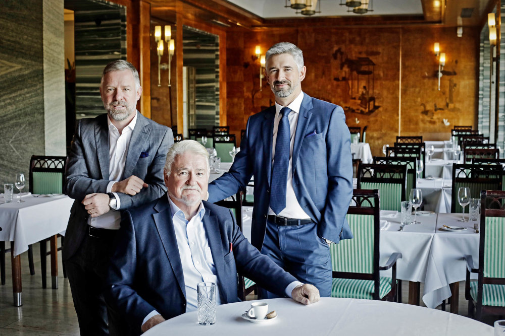 Restaurace Parnas u Národního divadla, které se před rokem ujala rodina Kinclů a rozhodla se jí vrátit zašlou slávu.