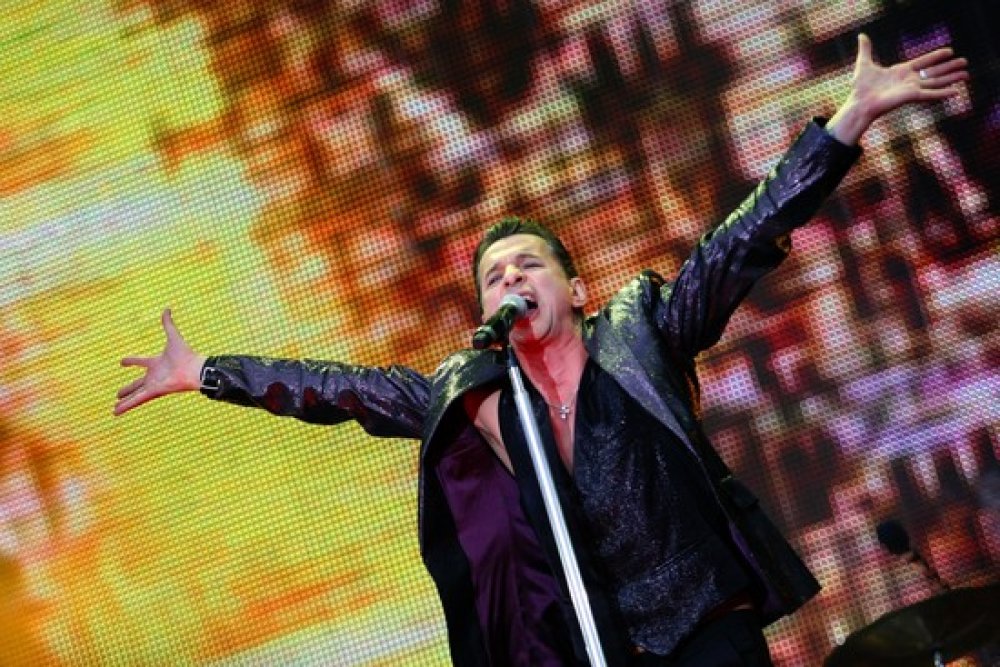 Depešáci roztleskali vyprodaný Eden Depešáci roztleskali vyprodaný Eden