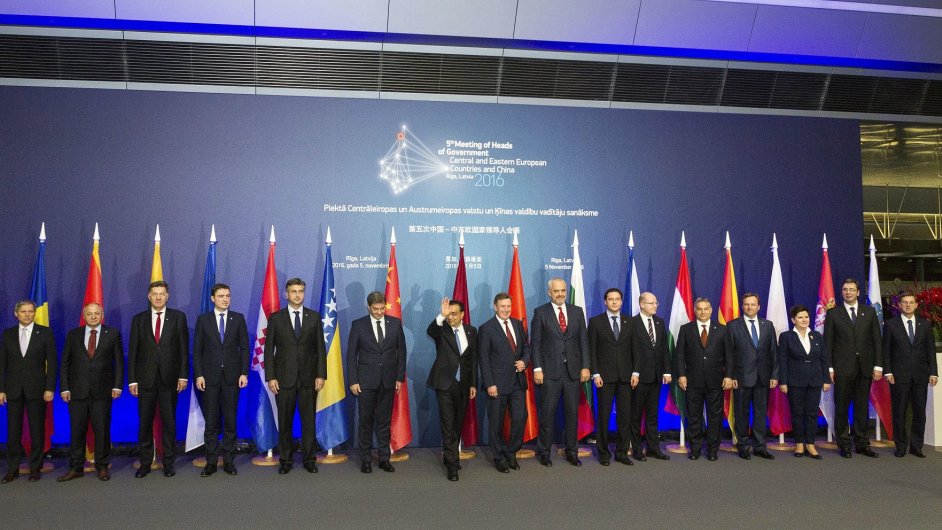 China and Central and Eastern European Countries Prime Ministers pose for a photo after Economic and Trade Forum summit in Riga