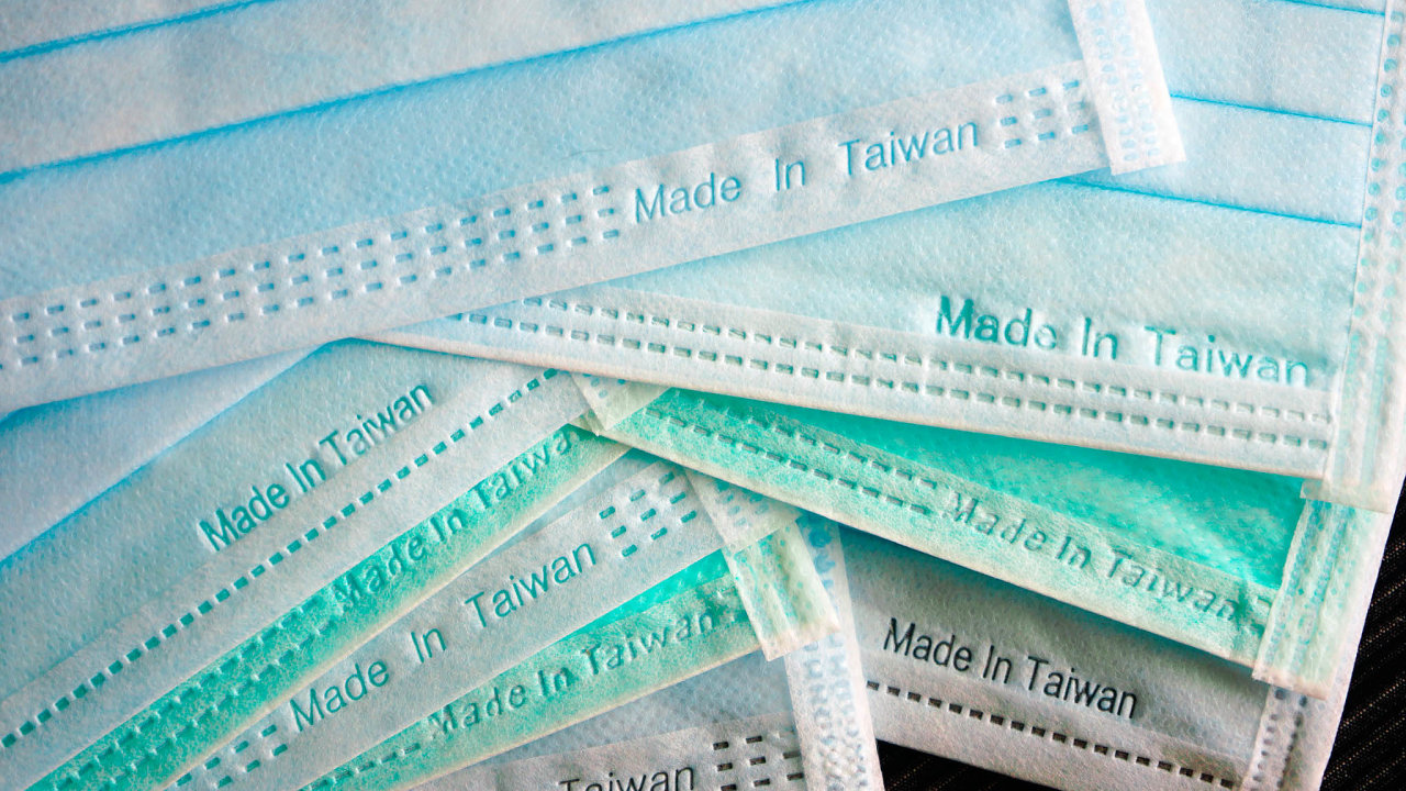 Bhem srpna tchajwant celnci odhalili pes 700 tisc rouek zny, nanich bylo napsno vyrobeno naTchaj-wanu.