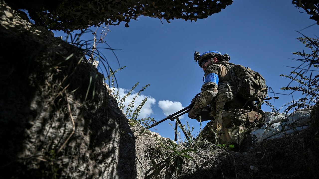 Ukrajinsk vojk u Bachmutu bhem przkumn mise