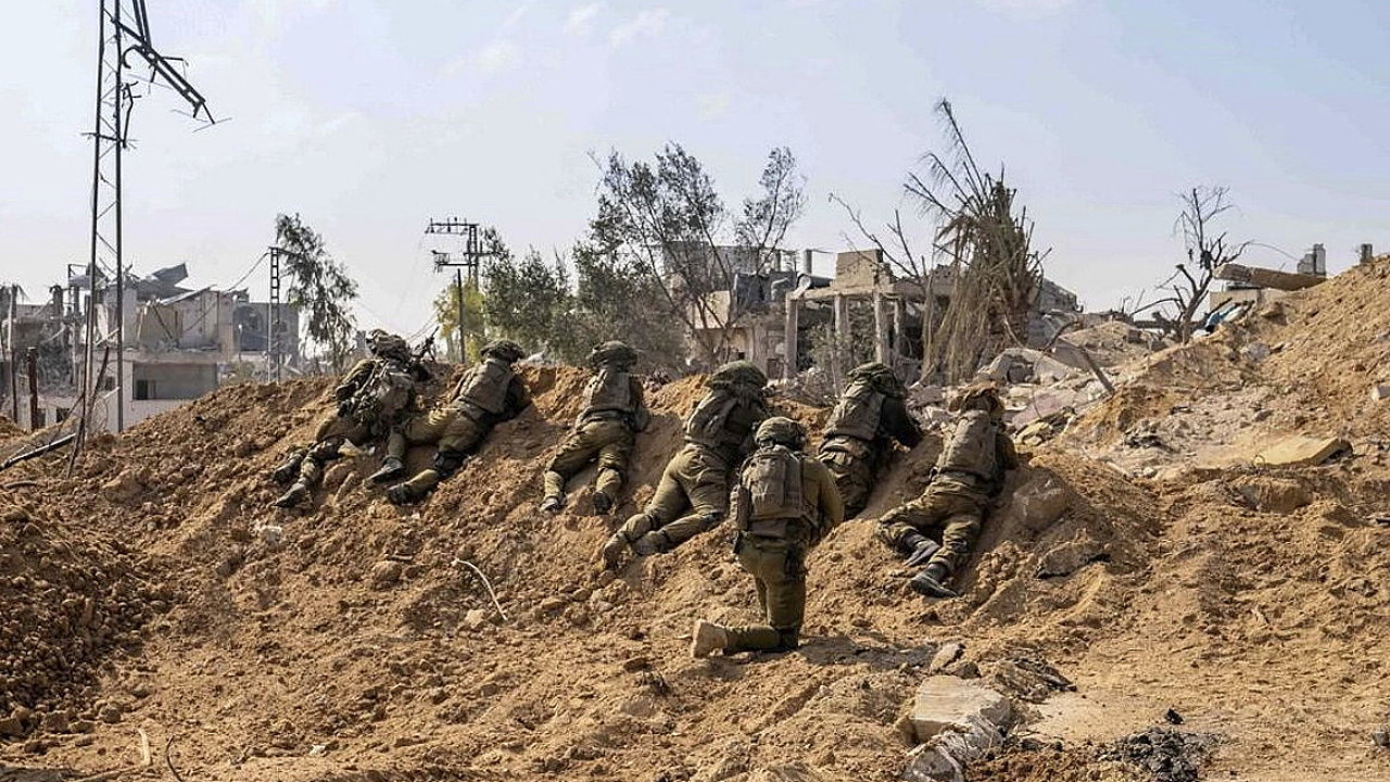 Izraelt vojci v palestinskm mst Gaza.