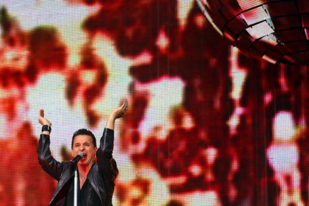 Depešáci roztleskali vyprodaný Eden Depešáci roztleskali vyprodaný Eden