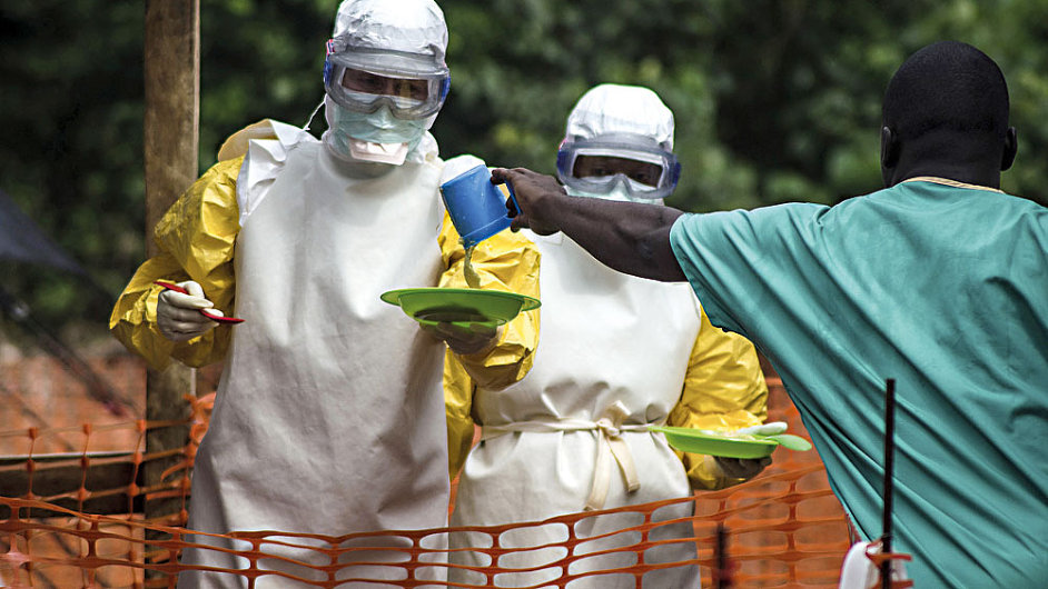 Nákaza eboly je nejrozsáhlejší a nejdelší epidemie svého druhu.