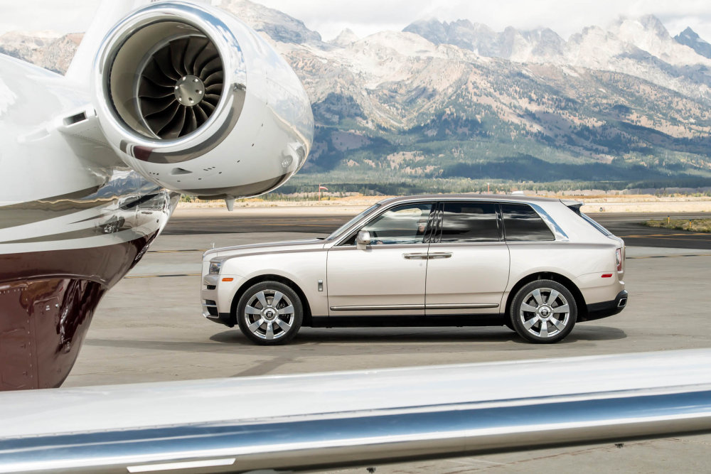 Designér Felix Kilbertus se při návrhu vozu nechal inspirovat historickými modely Rolls-Royce. Nezapomněl ani přidat žádaný luxus.