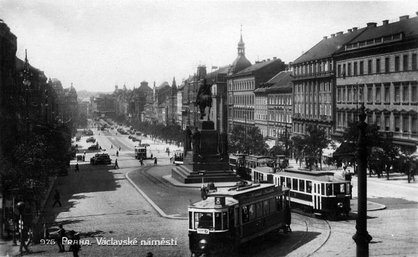 V&aacute;clavsk&eacute; n&aacute;m�st&iacute; v letech 1927 a 1928