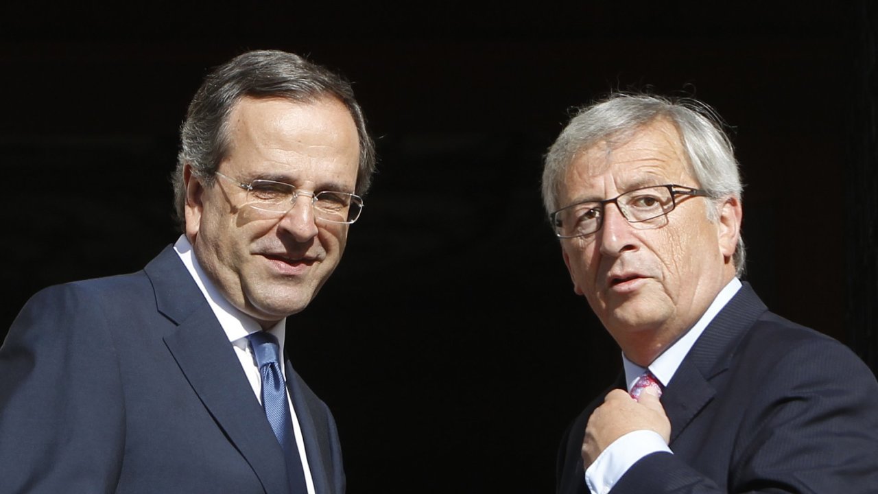 eck premir Antonis Samaras se seel s pedsedou Euroskupiny Jean-Claudem Junckerem