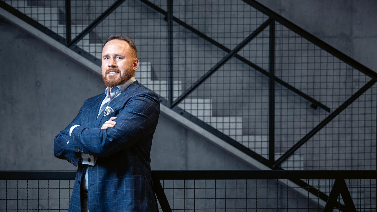 Analytik a spoluvlastnk spolenosti Fichtner Tom Tyl