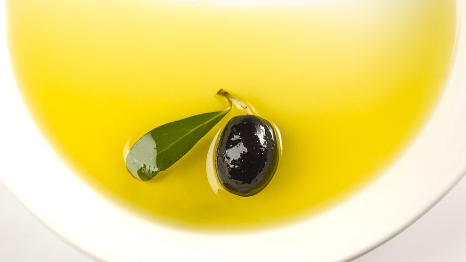 Olivov olej je osvden lapa pach.